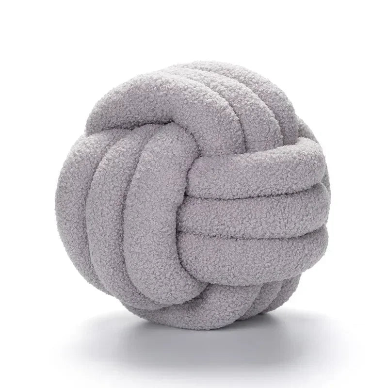 Knotted Round Pillow