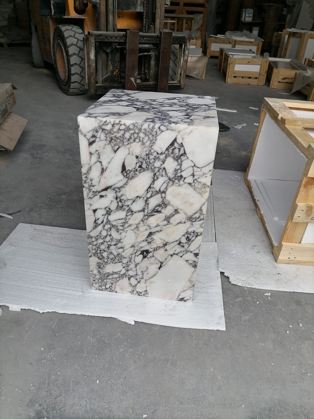 Calacatta Viola Marble Cube Design Plinth End/Side Table